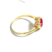 Red Heart Ring - 14 carat gold
