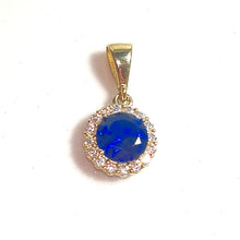 Blue Emerald Pendant - 14 carat gold