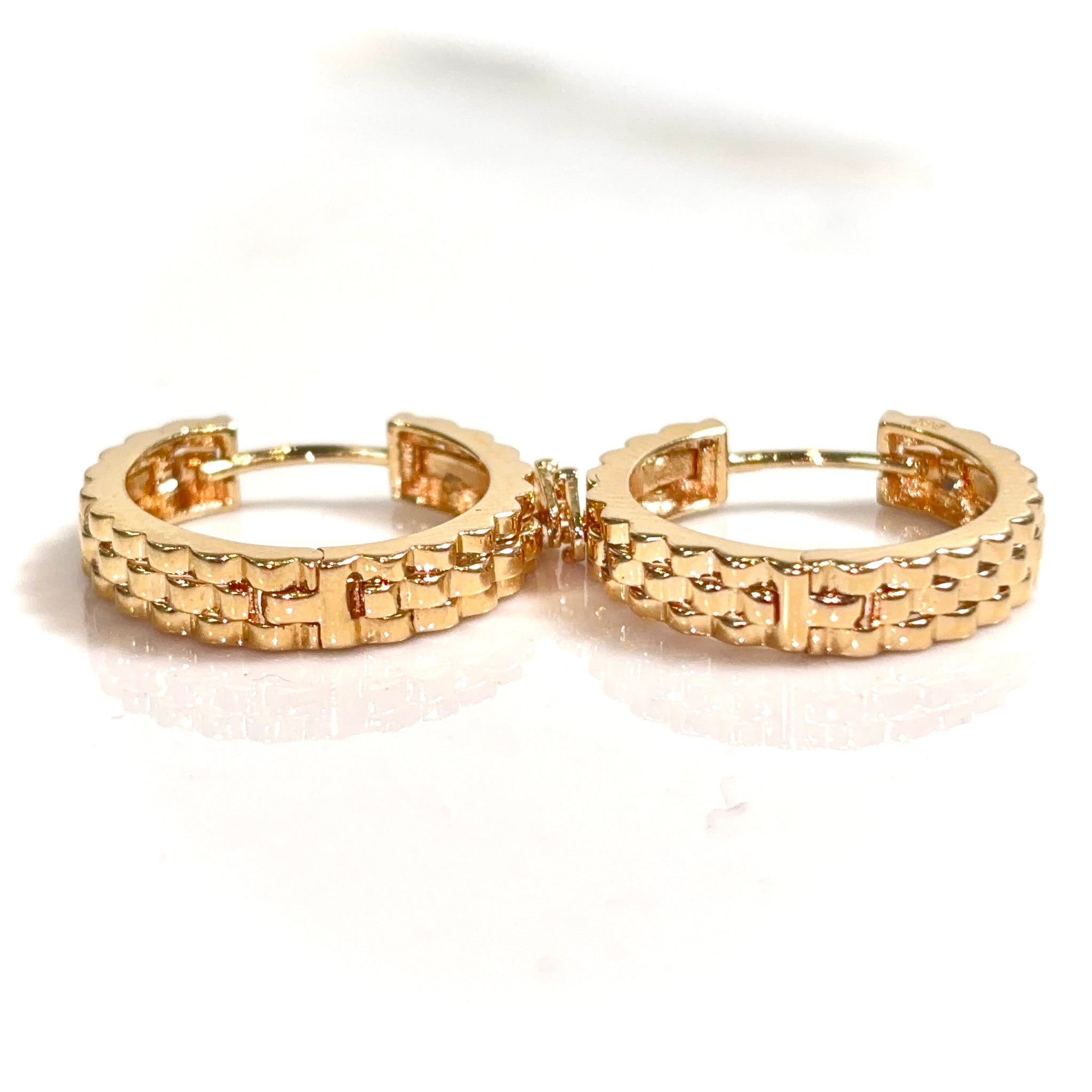 Rolex Link Earrings - 14 carat gold