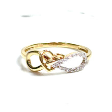 Heart Mask Ring - 14 carat gold