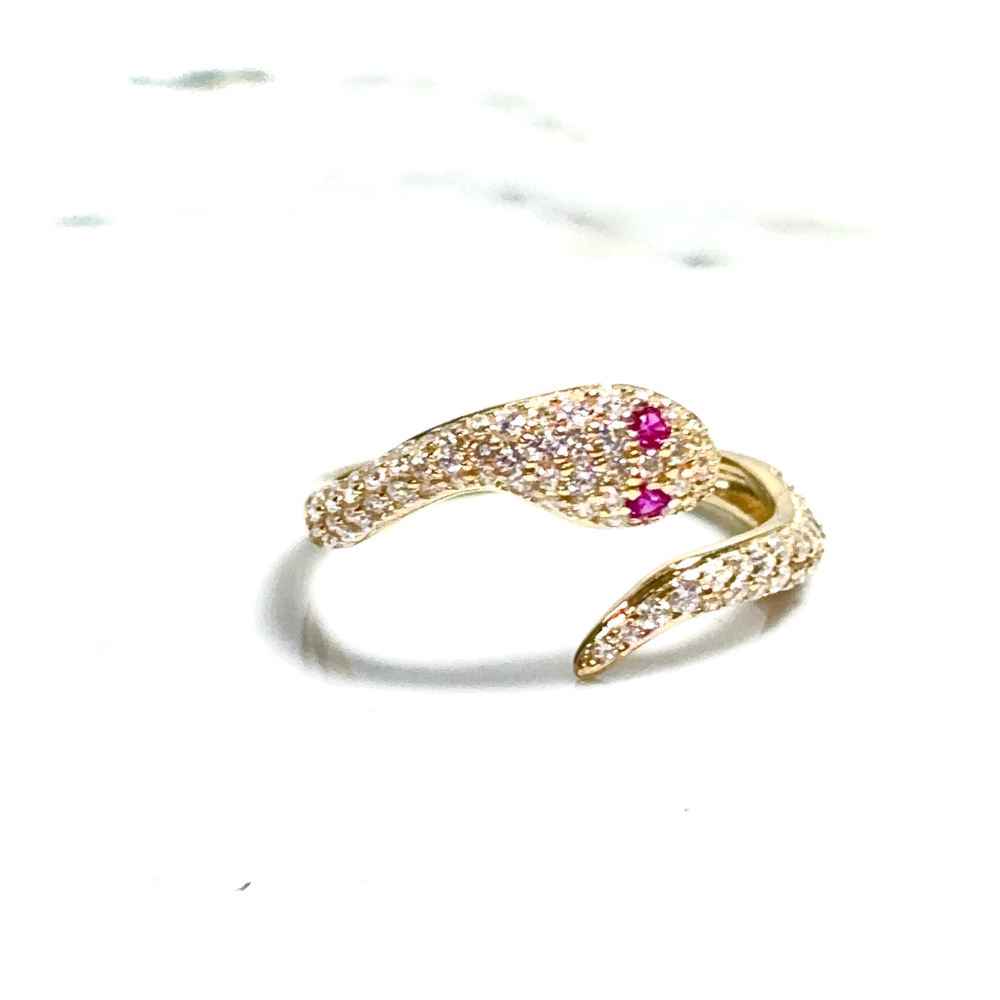 Snake Ring - 14 carat gold