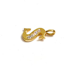 S Pendant - 14 carat gold