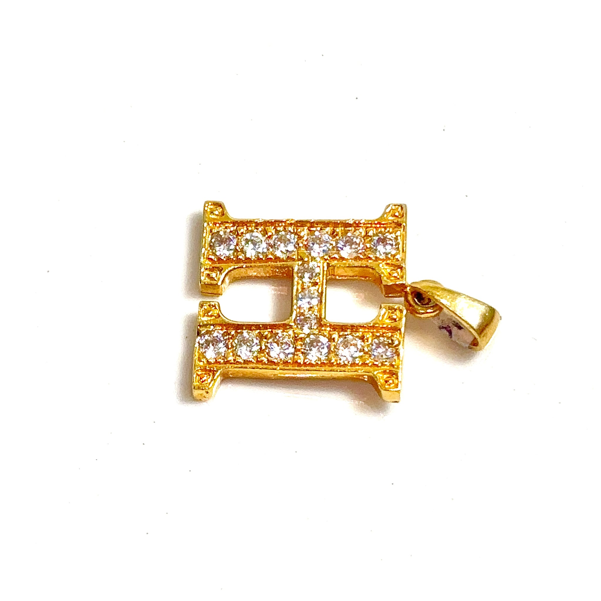 H Pendant - 14 carat gold