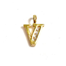 V Pendant - 14 carat gold
