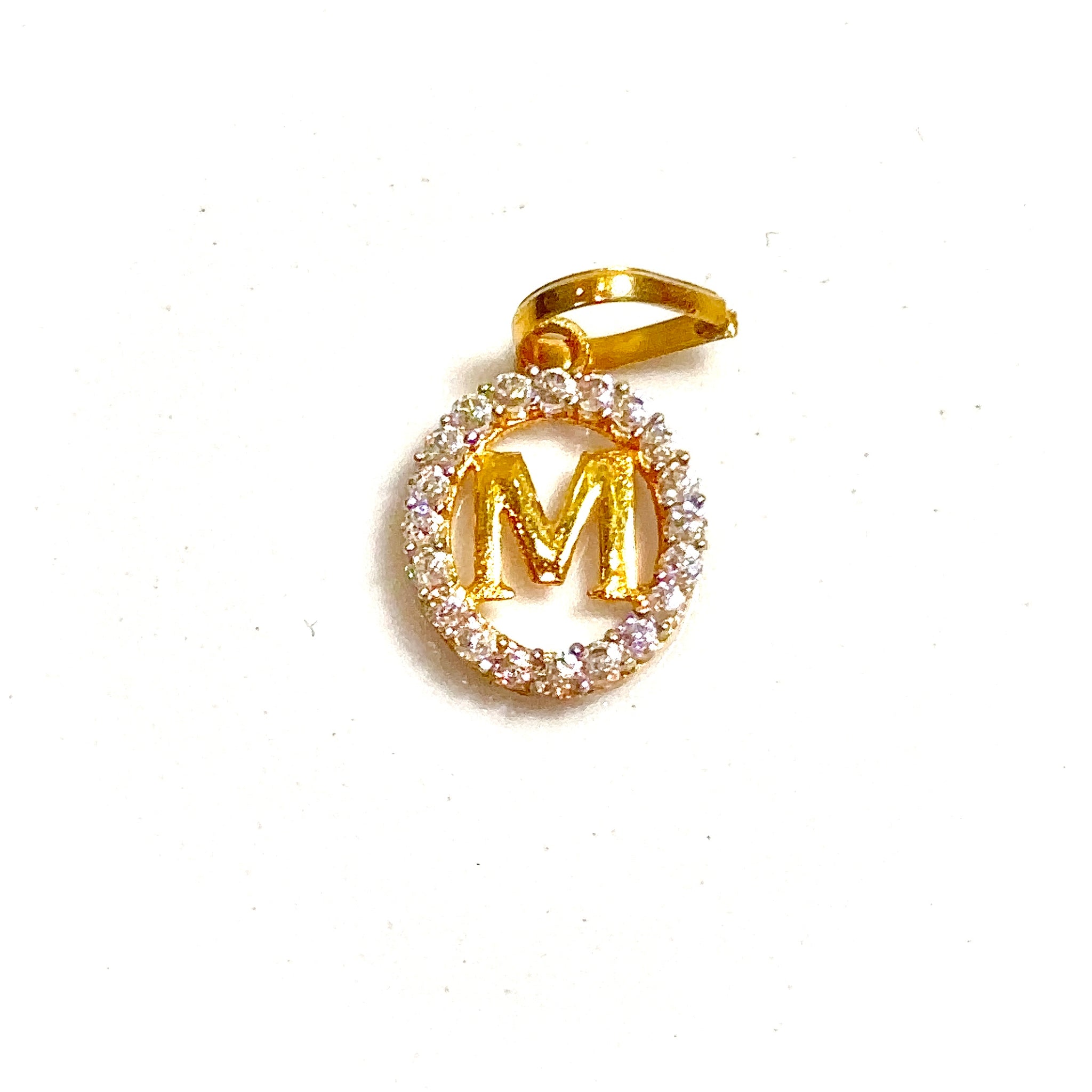 Small M Pendant - 14 carat gold