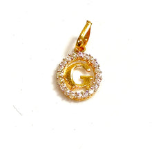 G Pendant - 18 carat gold