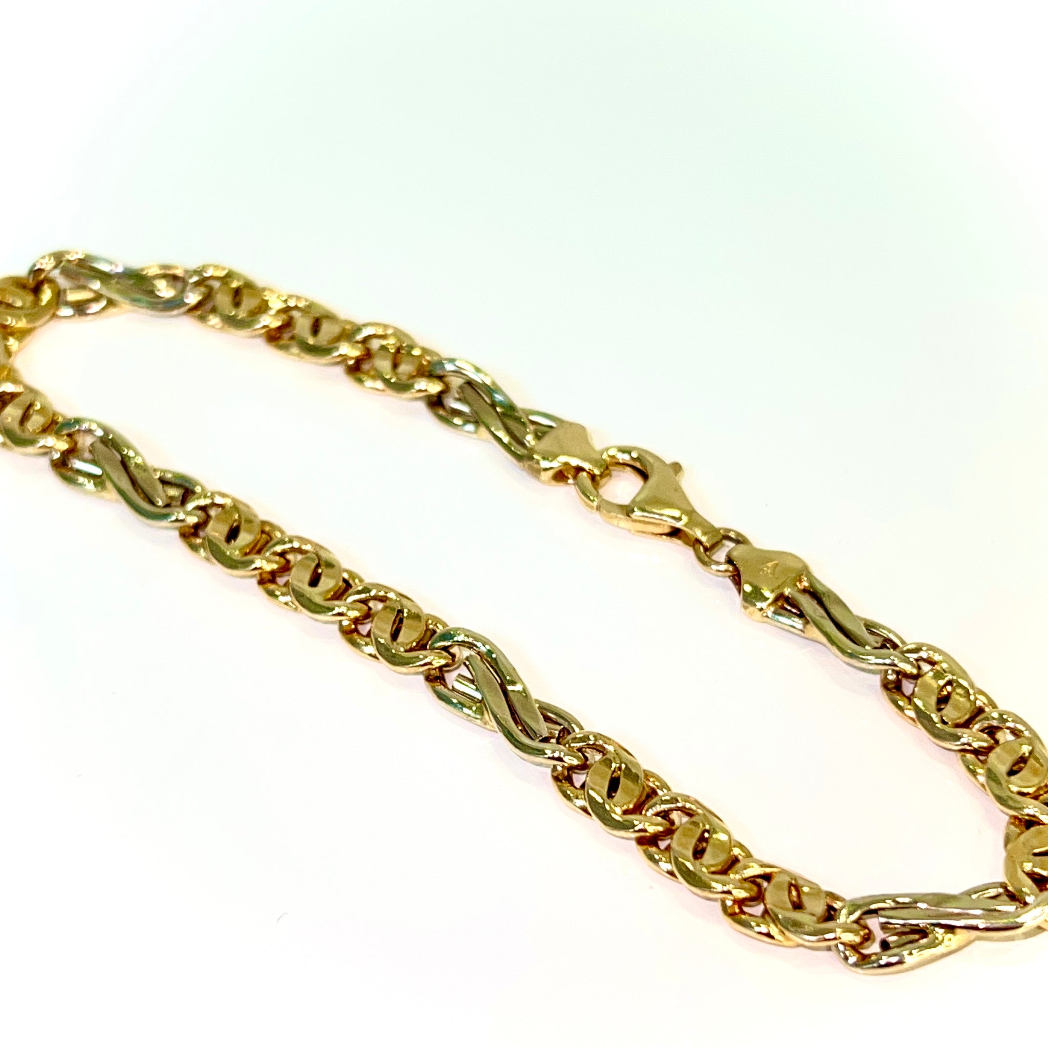 Fantasy Link Bracelet - 14 carat gold - 21cm / 6mm