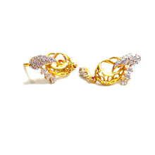 Elegant Stone Cluster Earrings - 22 carat gold