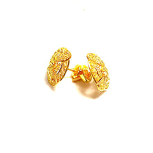 Flower Drops Earrings - 22 carat gold