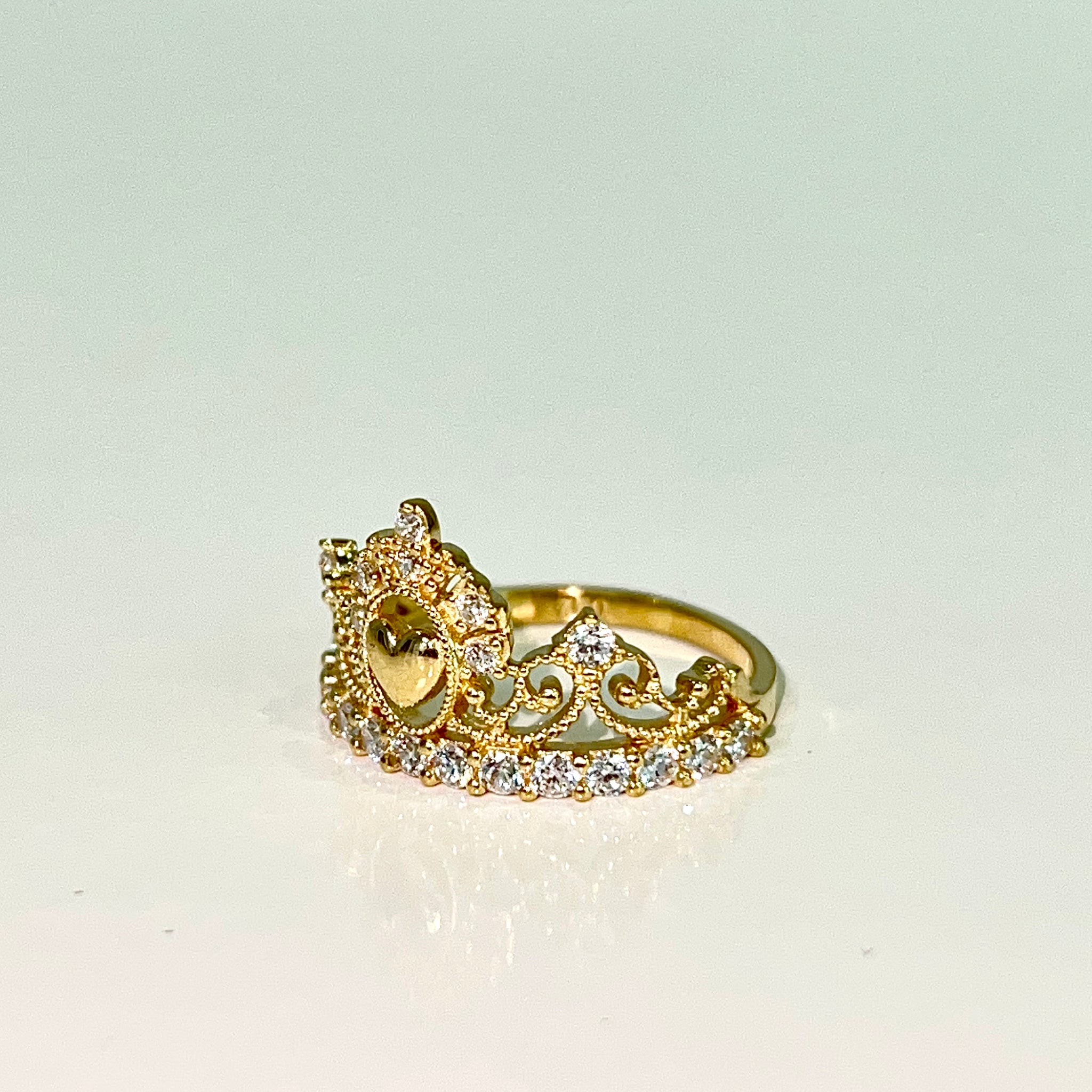Deluxe Crown Ladies Ring "Iced Out"  - 18 carat gold