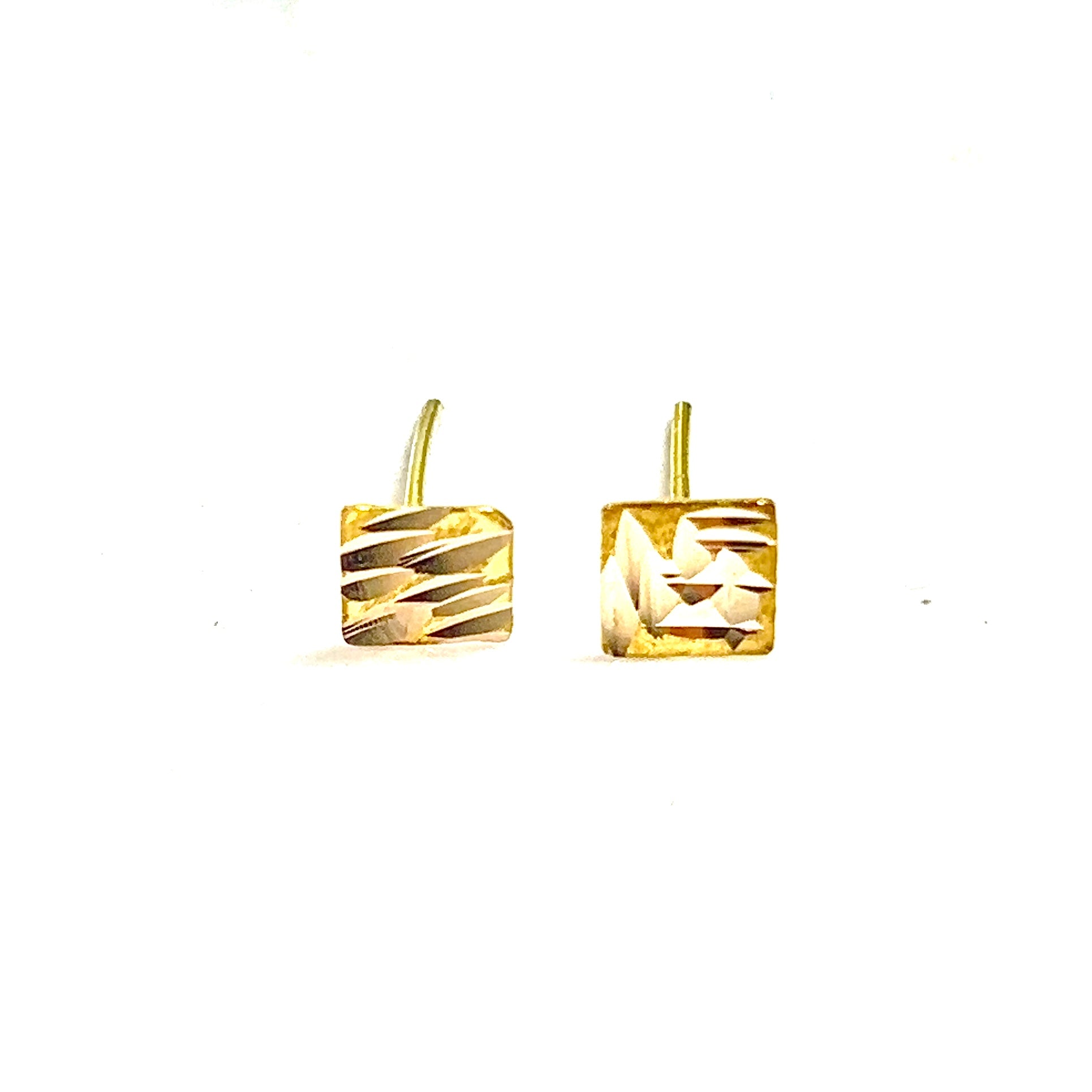 Small Textured Square Earrings – 10 Carat Gold
