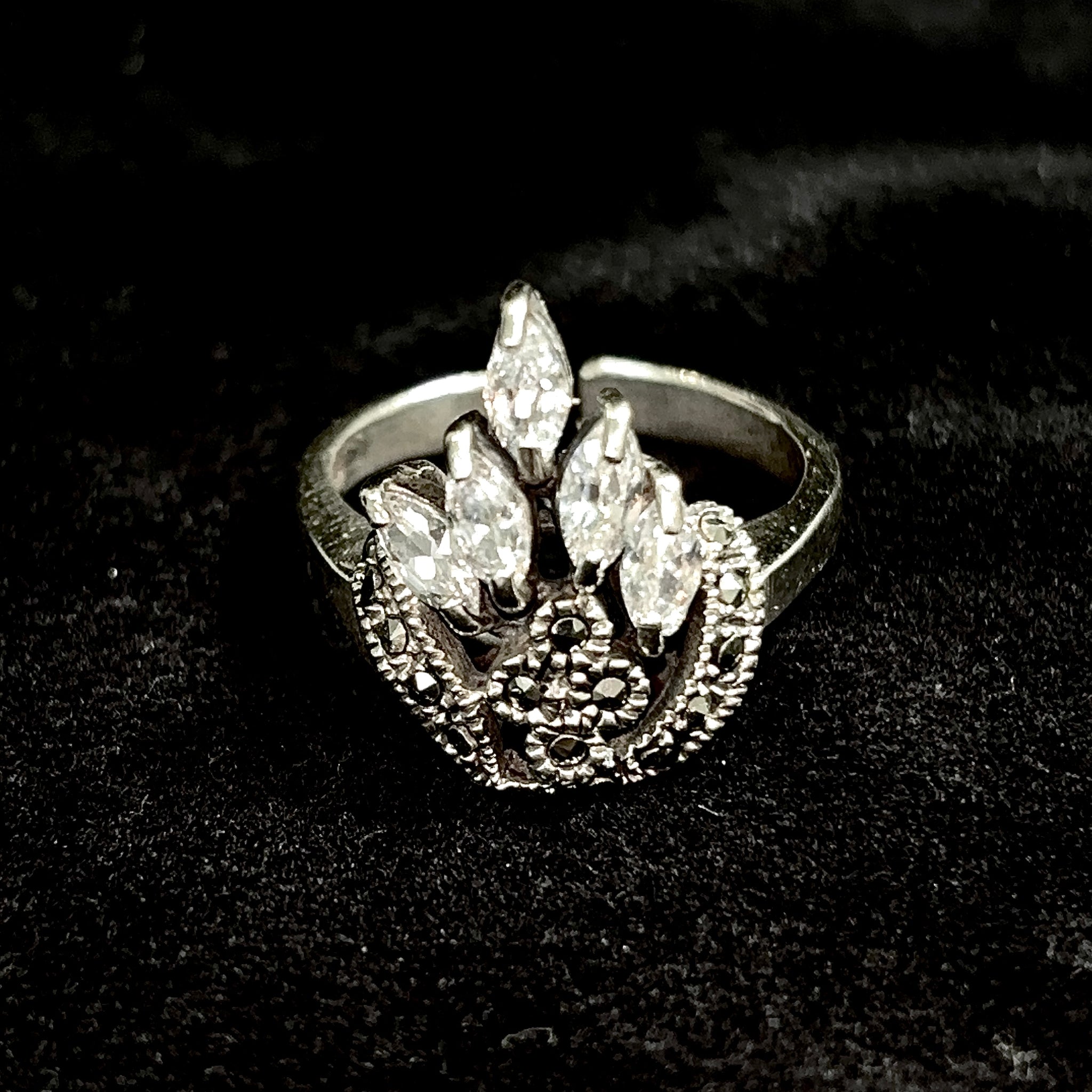 Tulip Ring - Silver 925