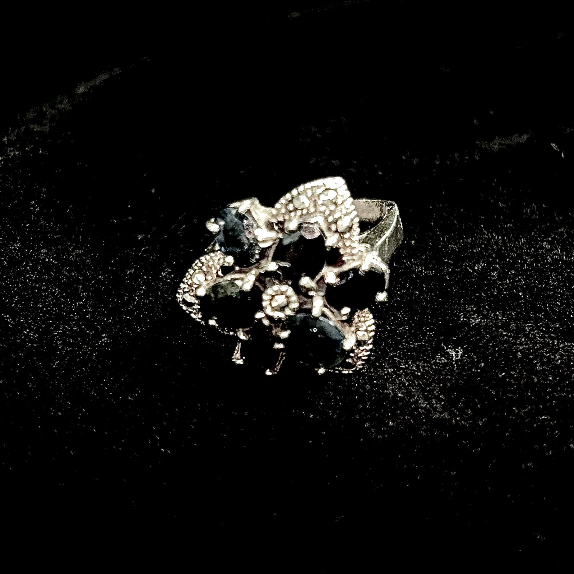 Synthetic Black Robyn Ring - Silver 925