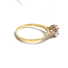Small Sparks Ring - 18 carat gold