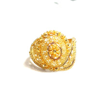Sunflower Ring - 18 carat gold
