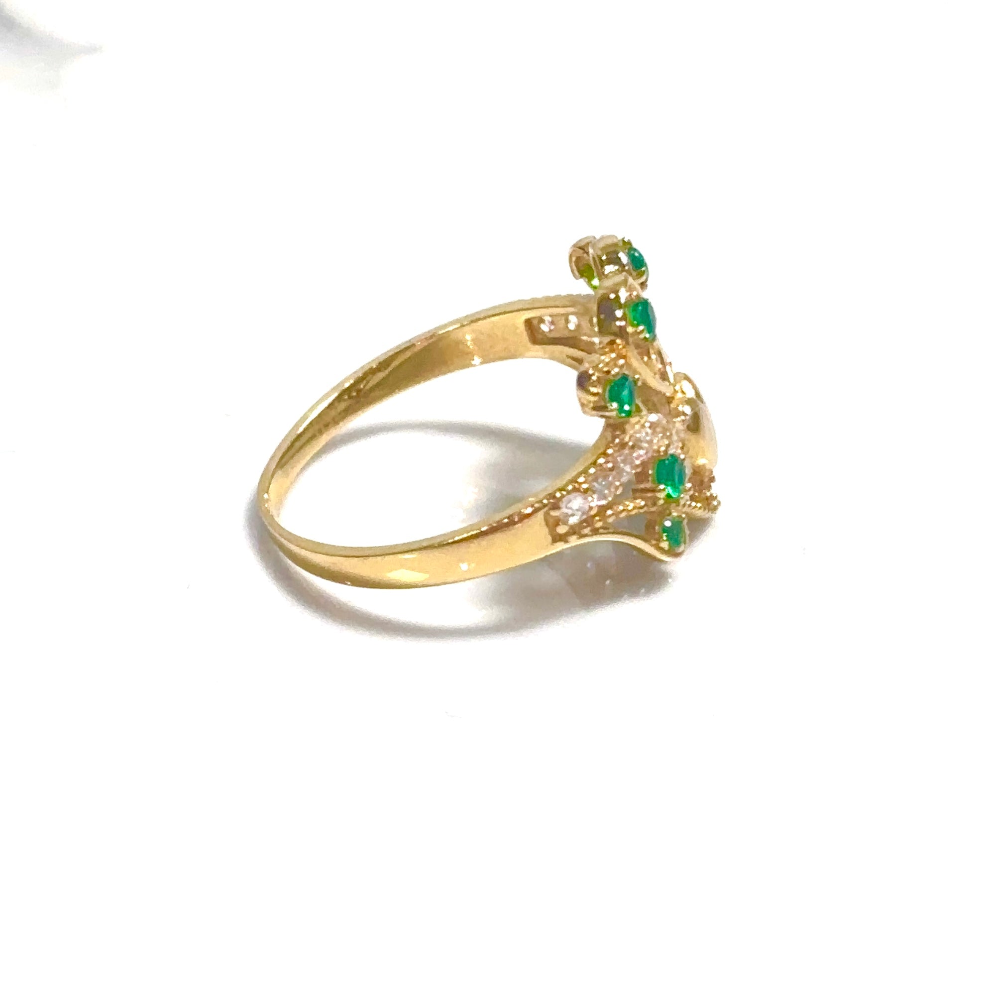 Gold Emerald Heart Ring - 18 carat gold