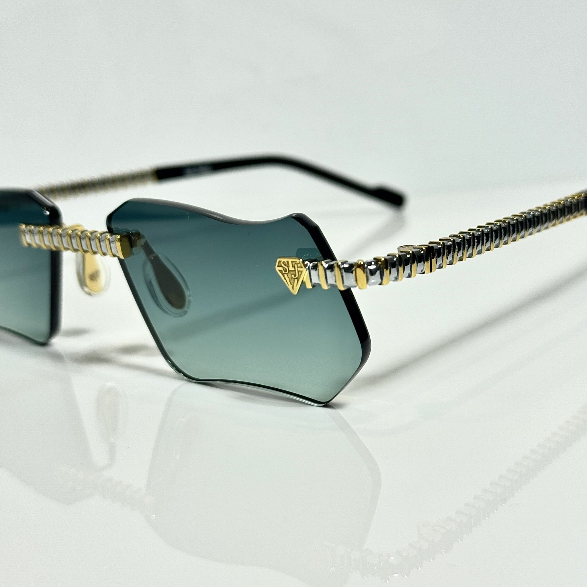 Magic Glasses - Two-Tone Gold & Whitegold Plated | Luxury Green Shade | Classic Lens