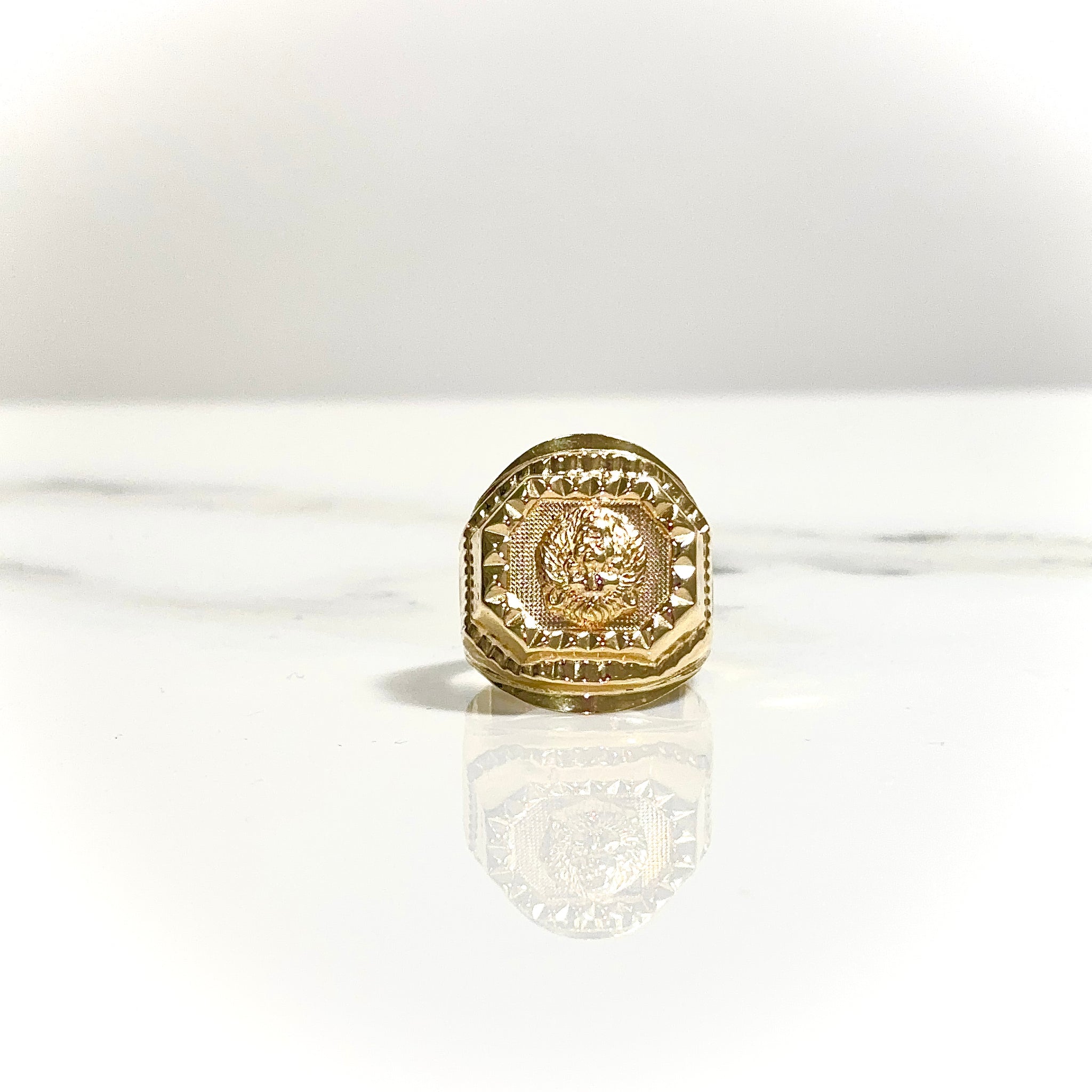 Lion Ring - 18 carat gold 0065 GRV2