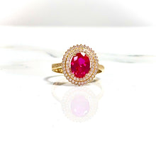 Royal Ruby Halo Ring - 18 carat gold 00106 LRV2