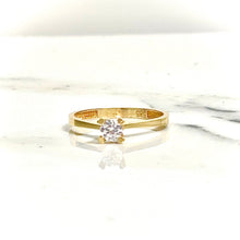 Solitaire Ring - 14 carat gold 00113 LRV2