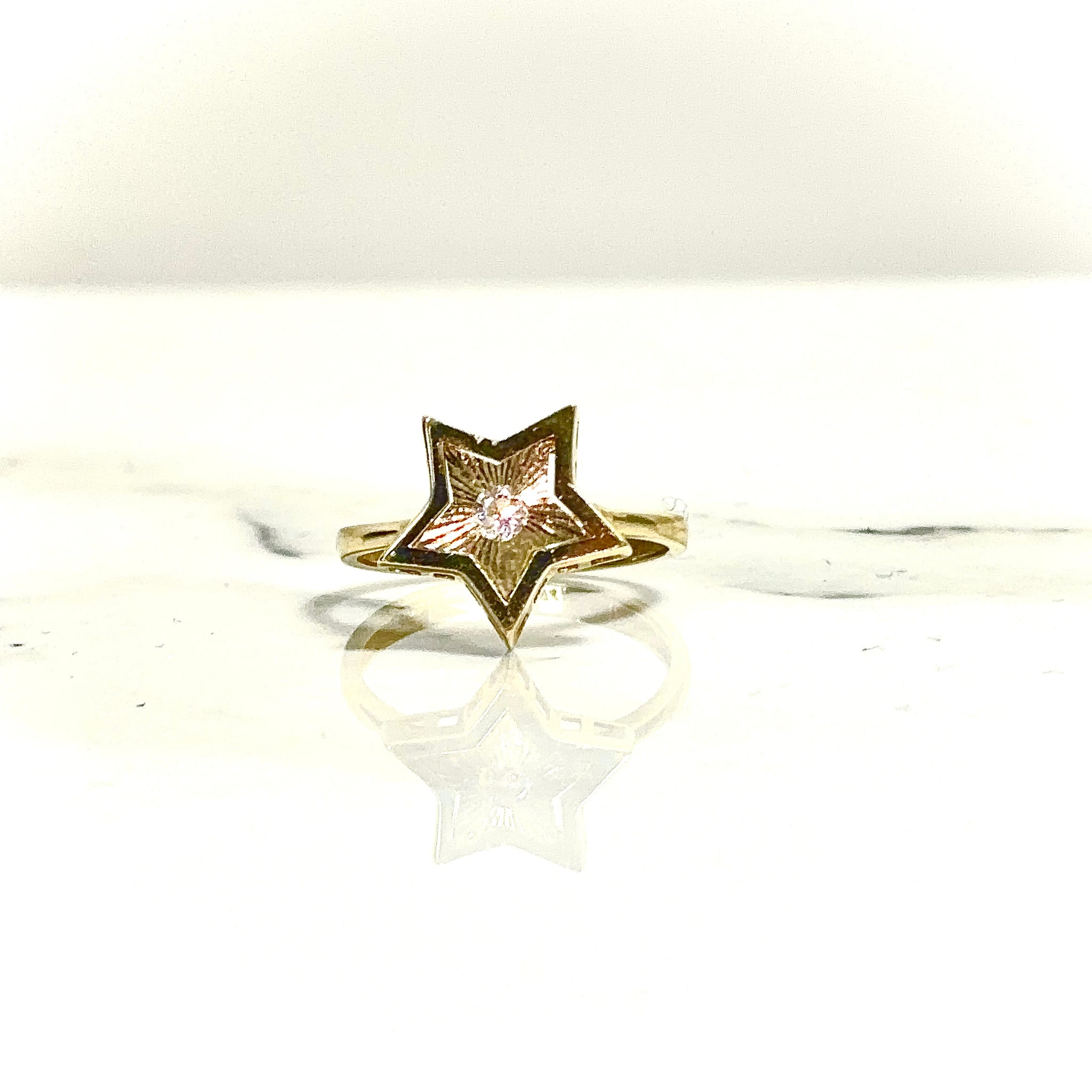Star Ring - 14 carat gold 00131 LRV2