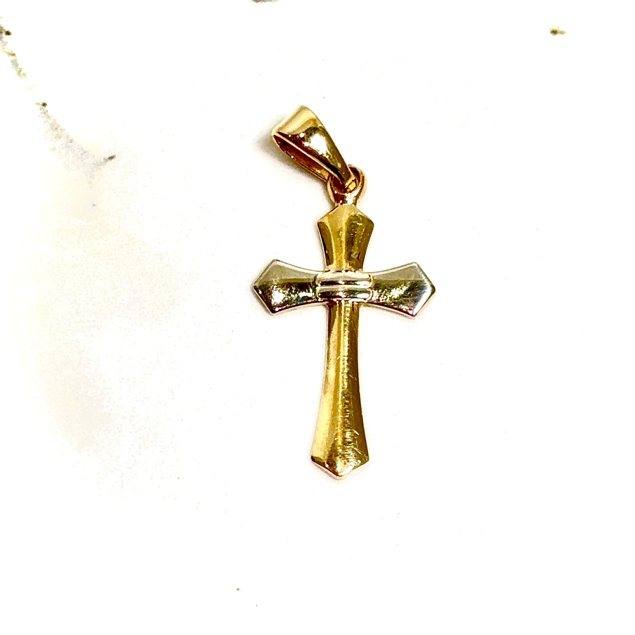 Cross Elegant Pendant - 14 carat gold 00179 PV2