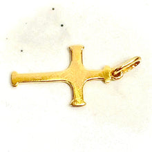 Golden Cross Pendant - 14 carat gold PV2