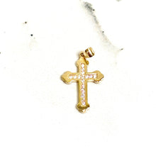 Cross Pendant - 14 carat gold PV2