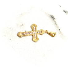 Cross Pendant - 14 carat gold PV2