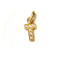 Letter T pendant - 14 carat gold PV2