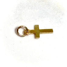 Jesus Pendant - 14 carat gold PV2