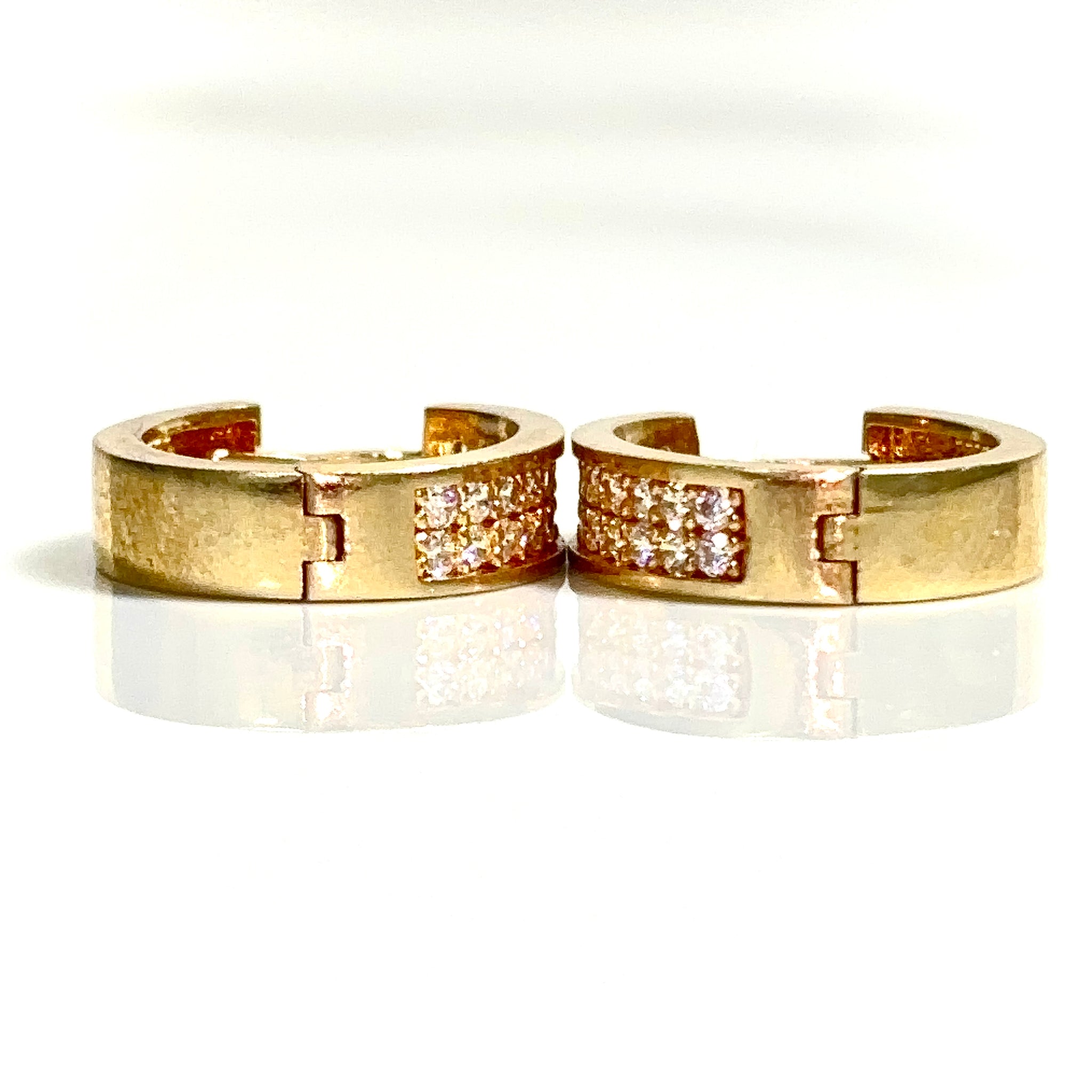 Sparkling Elegance Earrrings - 14 carat gold EARV2