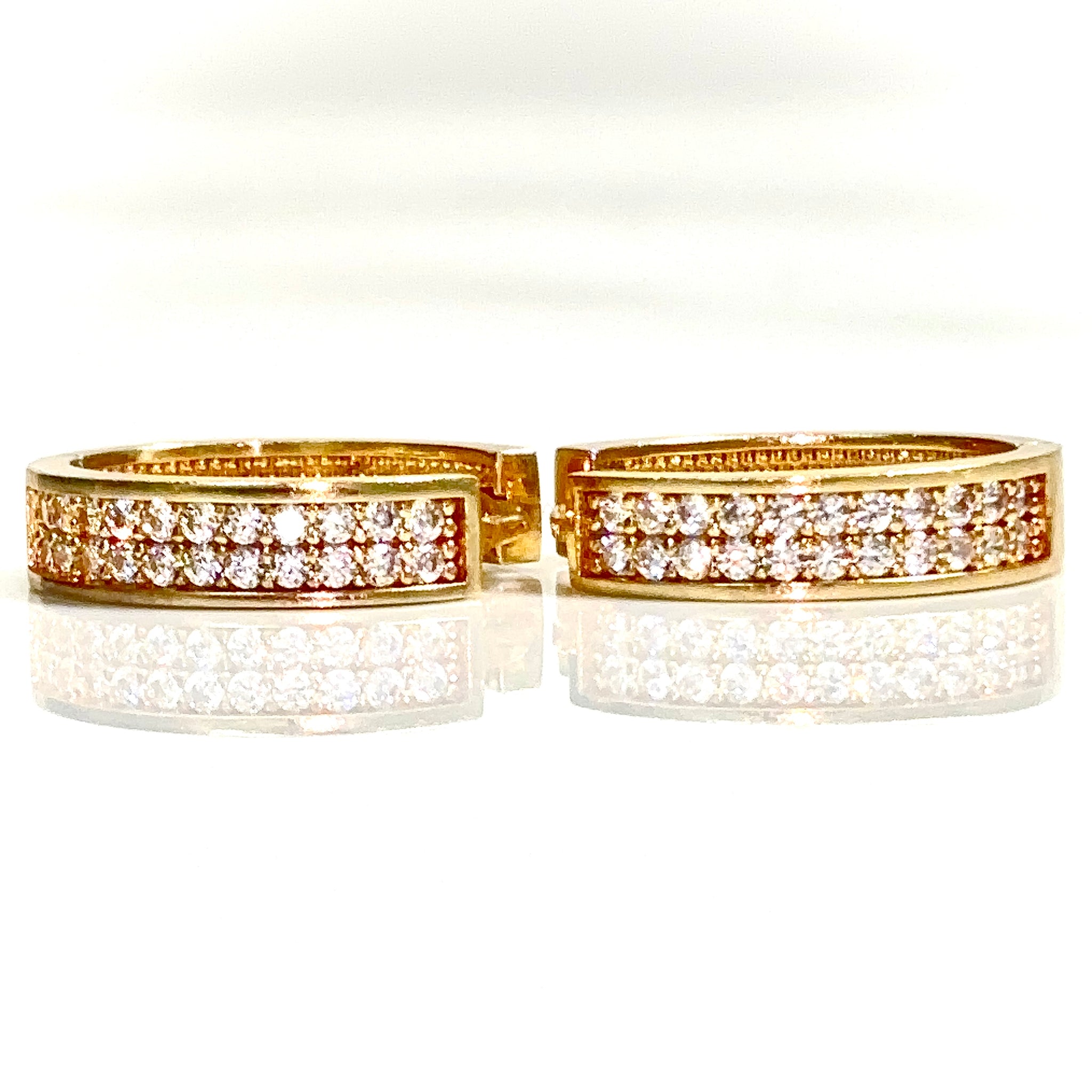 Sparkling Elegance Earrrings - 14 carat gold EARV2