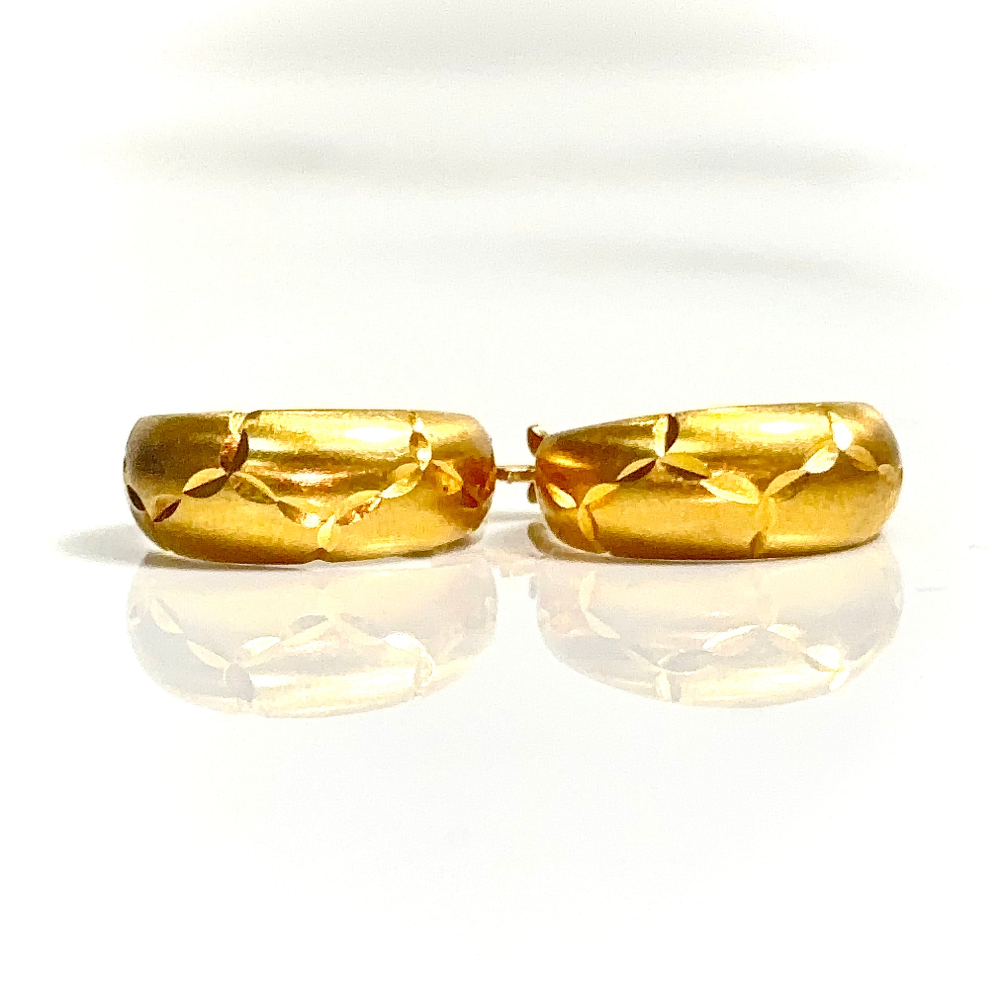 Elegant Twist Earrings - 14 carat gold EARV2