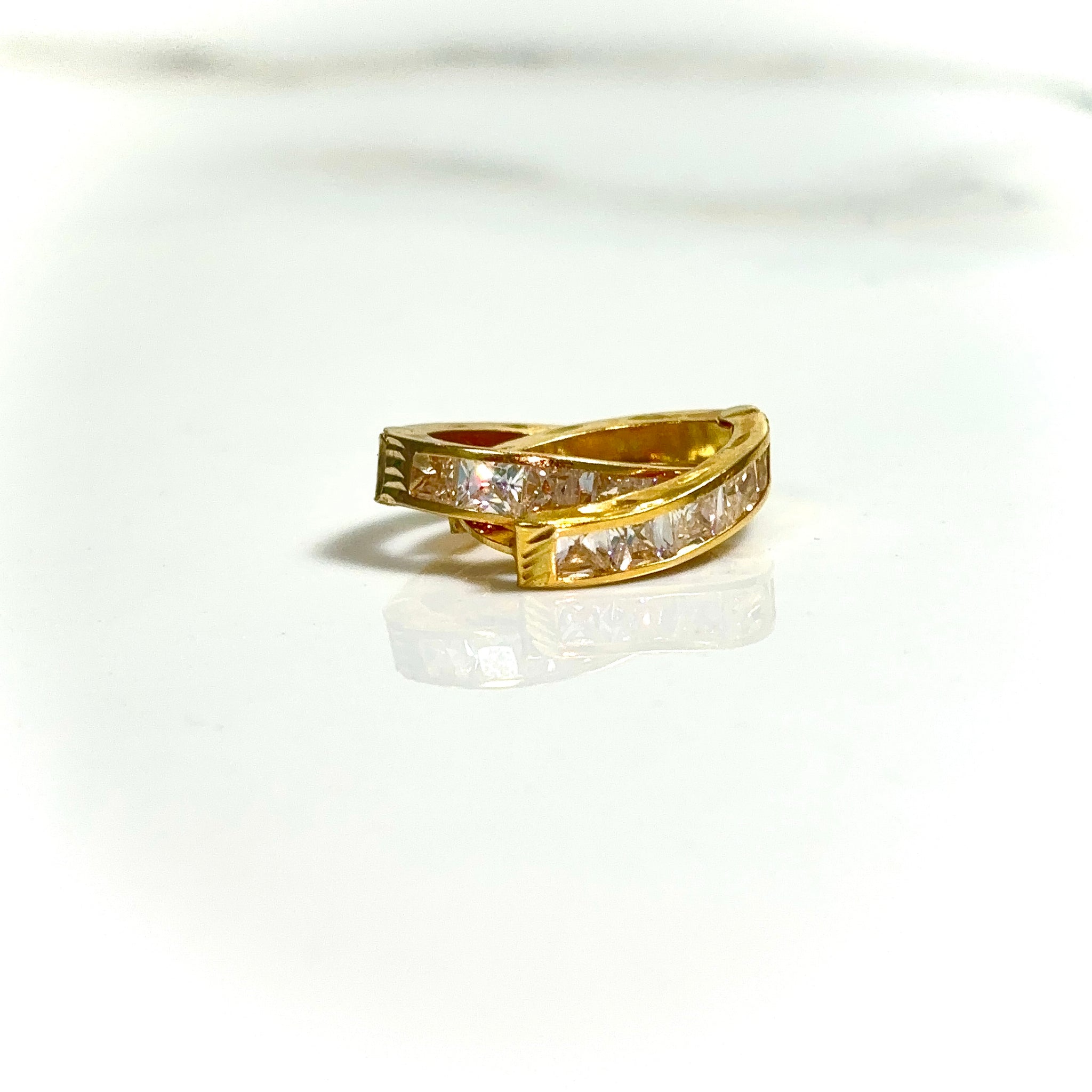 Ethereal Blossom Hoops Earring - 14 carat gold EARV2