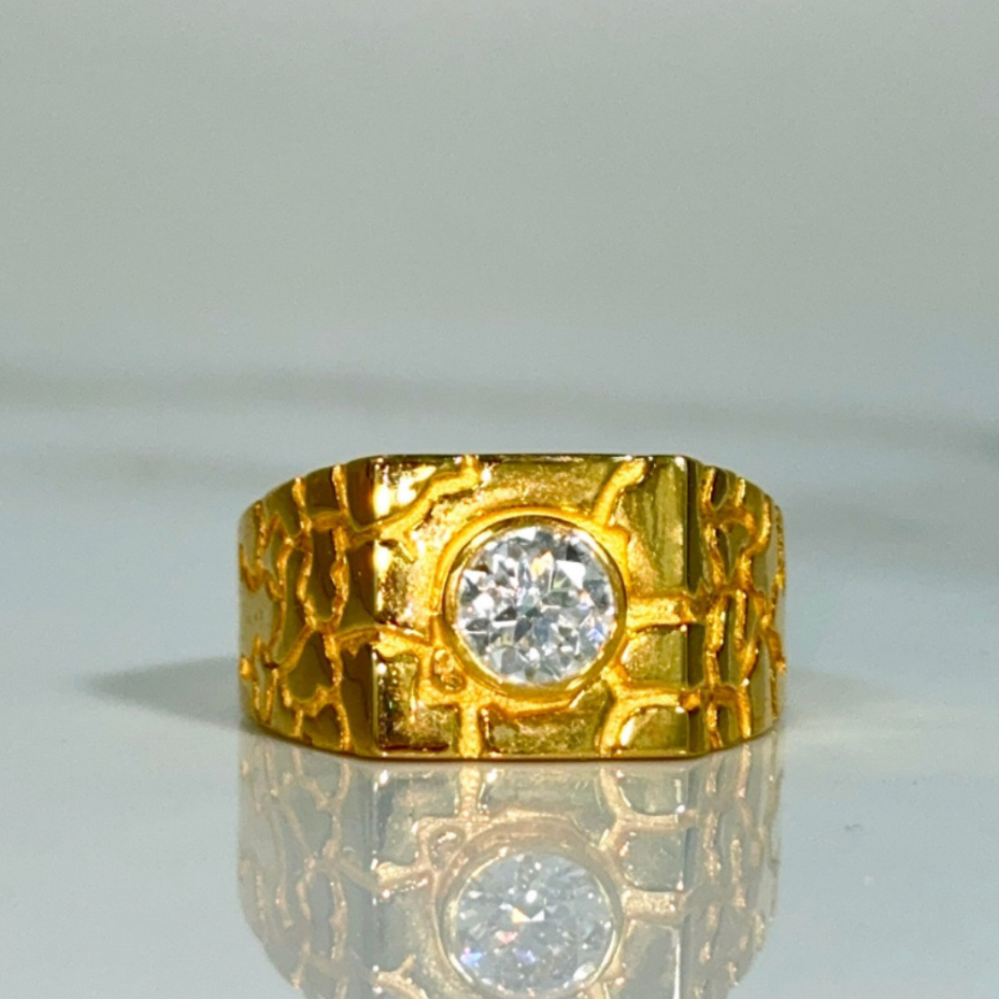 VVS MOISSANITE PIET PIET RING - 18K