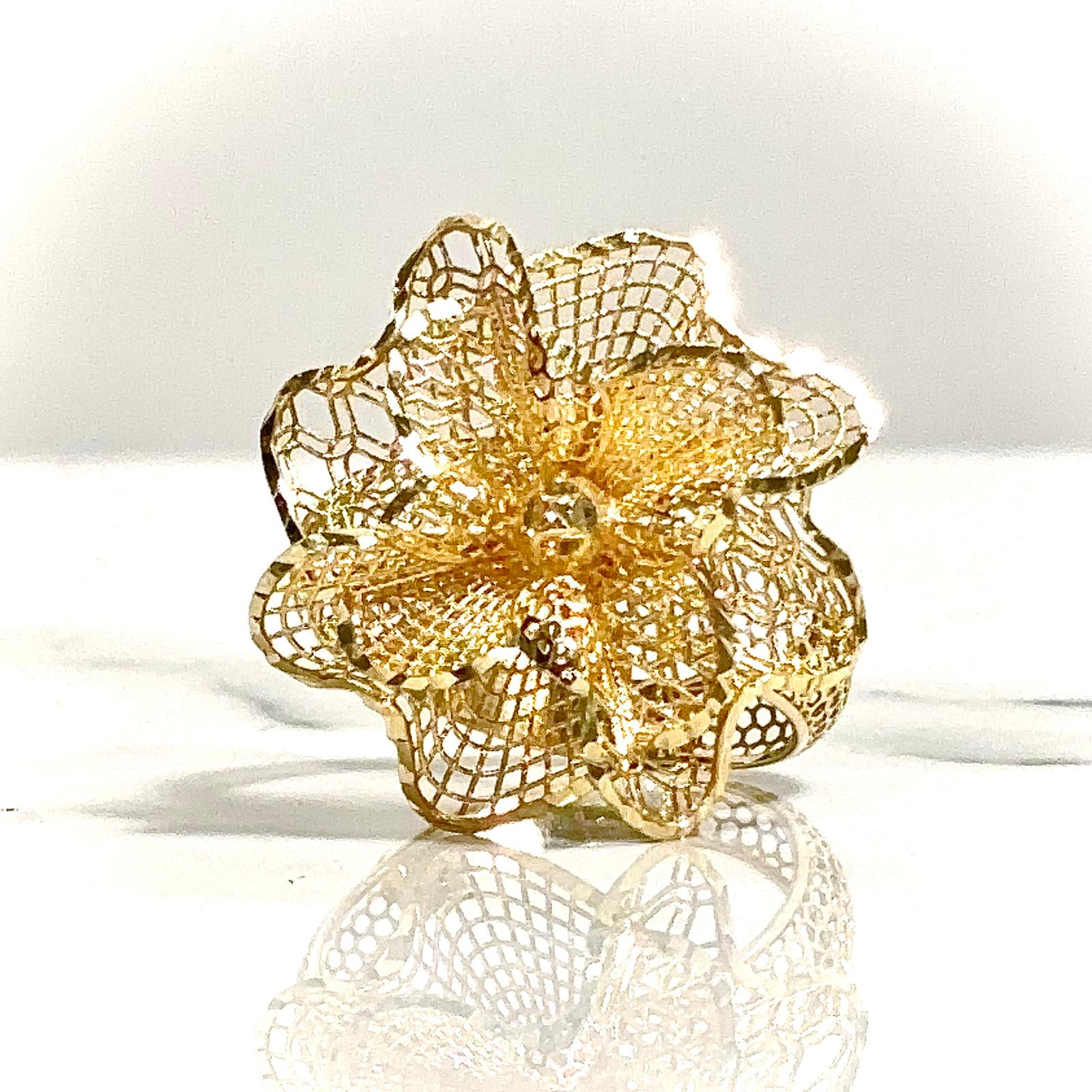 Flower Ring - 14 carat gold 00118