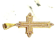 Cross Pendant - 18 carat gold 00190 PV2