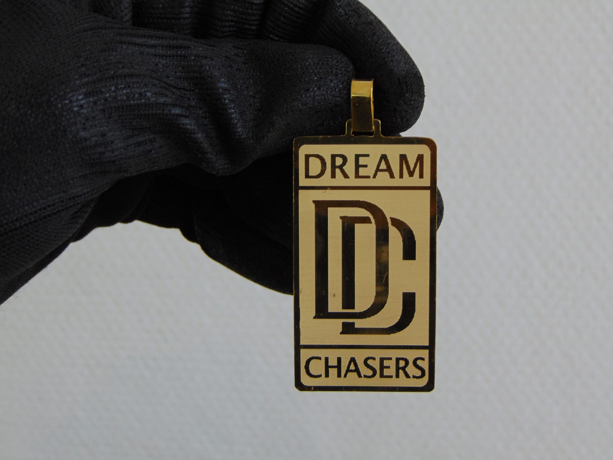 Dream Chasers Hanger 158 - 14 Karaat