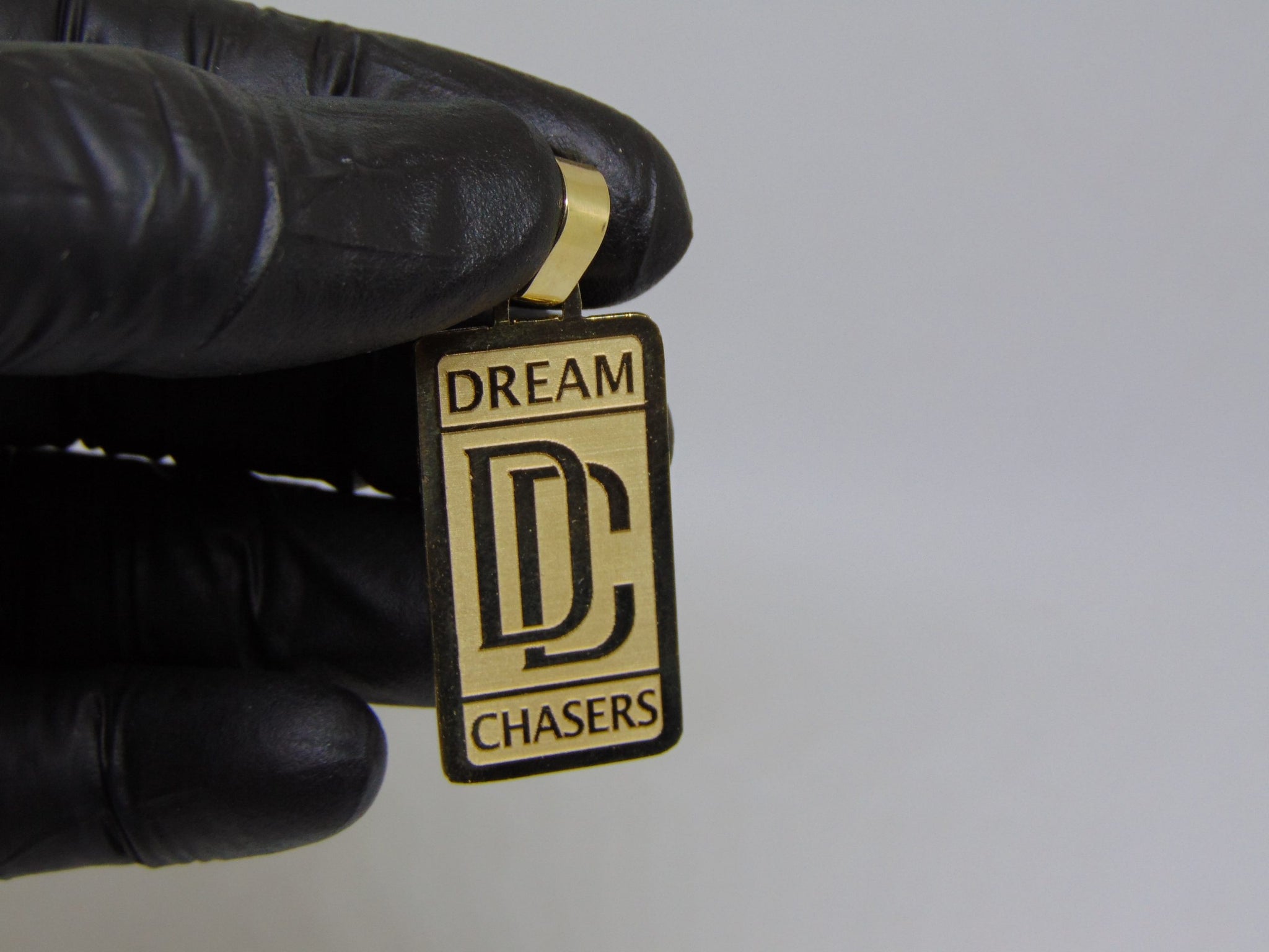 Dream Chasers hanger 160 - 18 karaat