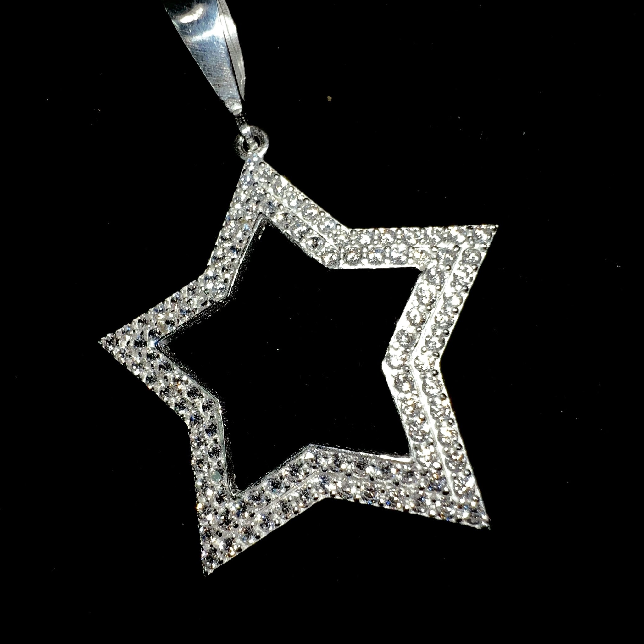 Iced Out Star Pendant - Silver 925 - Sehgal Dubai Collection