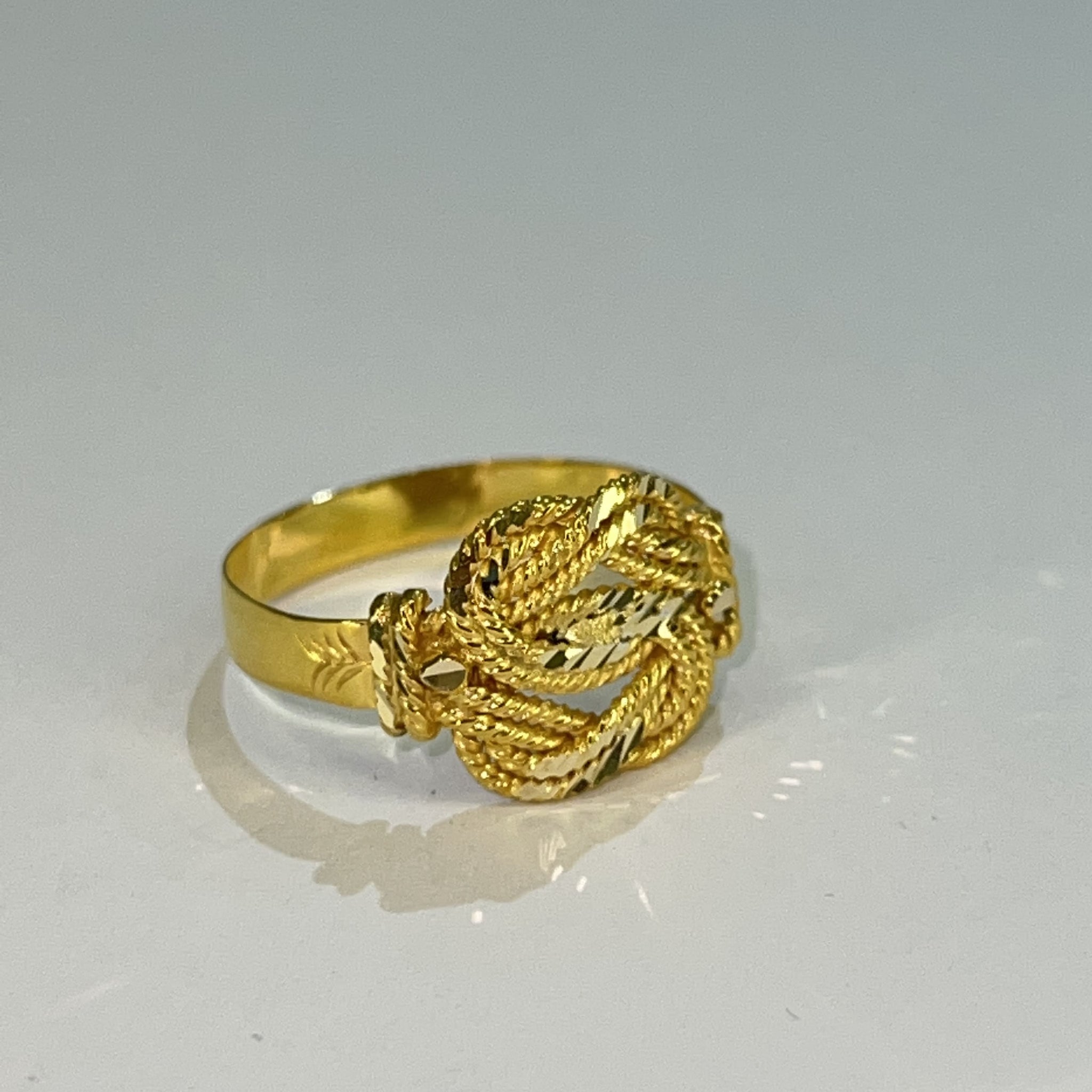 Diamond cut Mattenklopper Ring - Classic Model - 18 carat gold