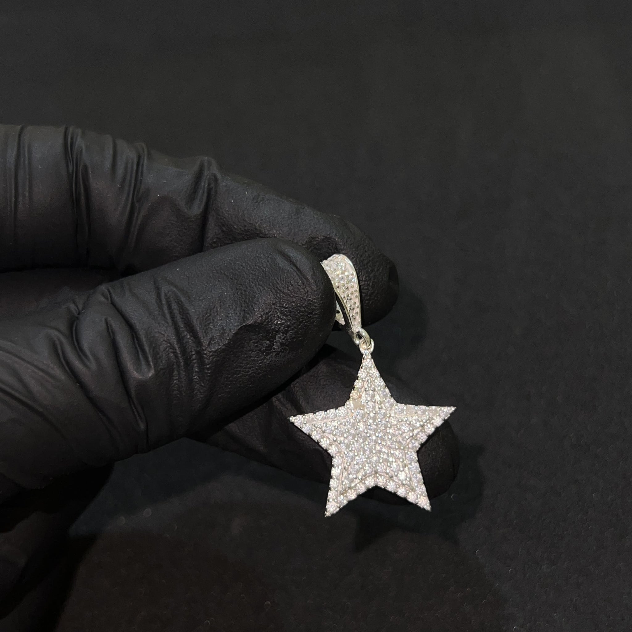 Mini Star Pendant - Iced Out - Silver 925