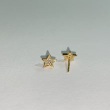 Star earrings / oorbellen 200 - 14 karaat